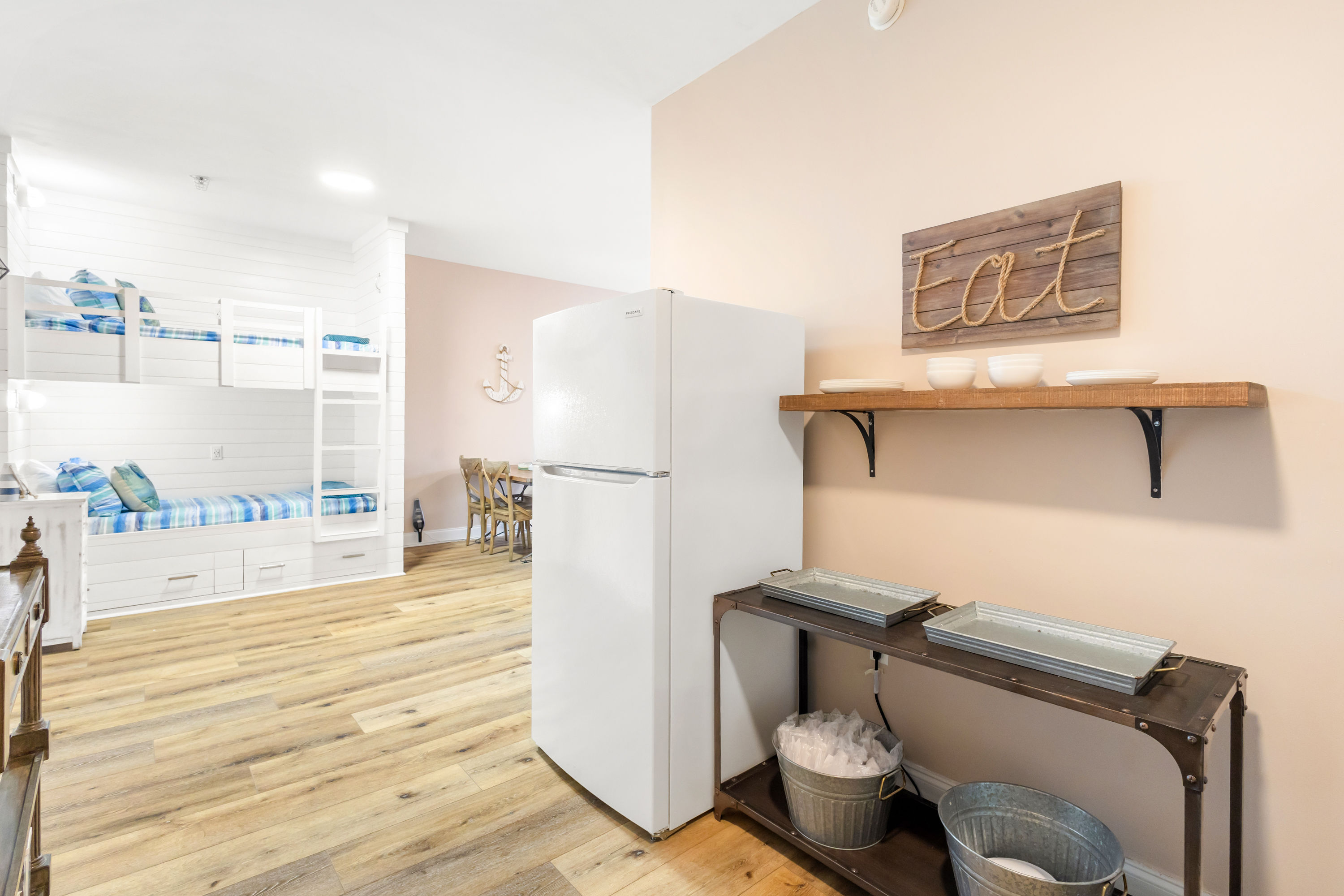 Dont Worry Beach Happy | Photo 13