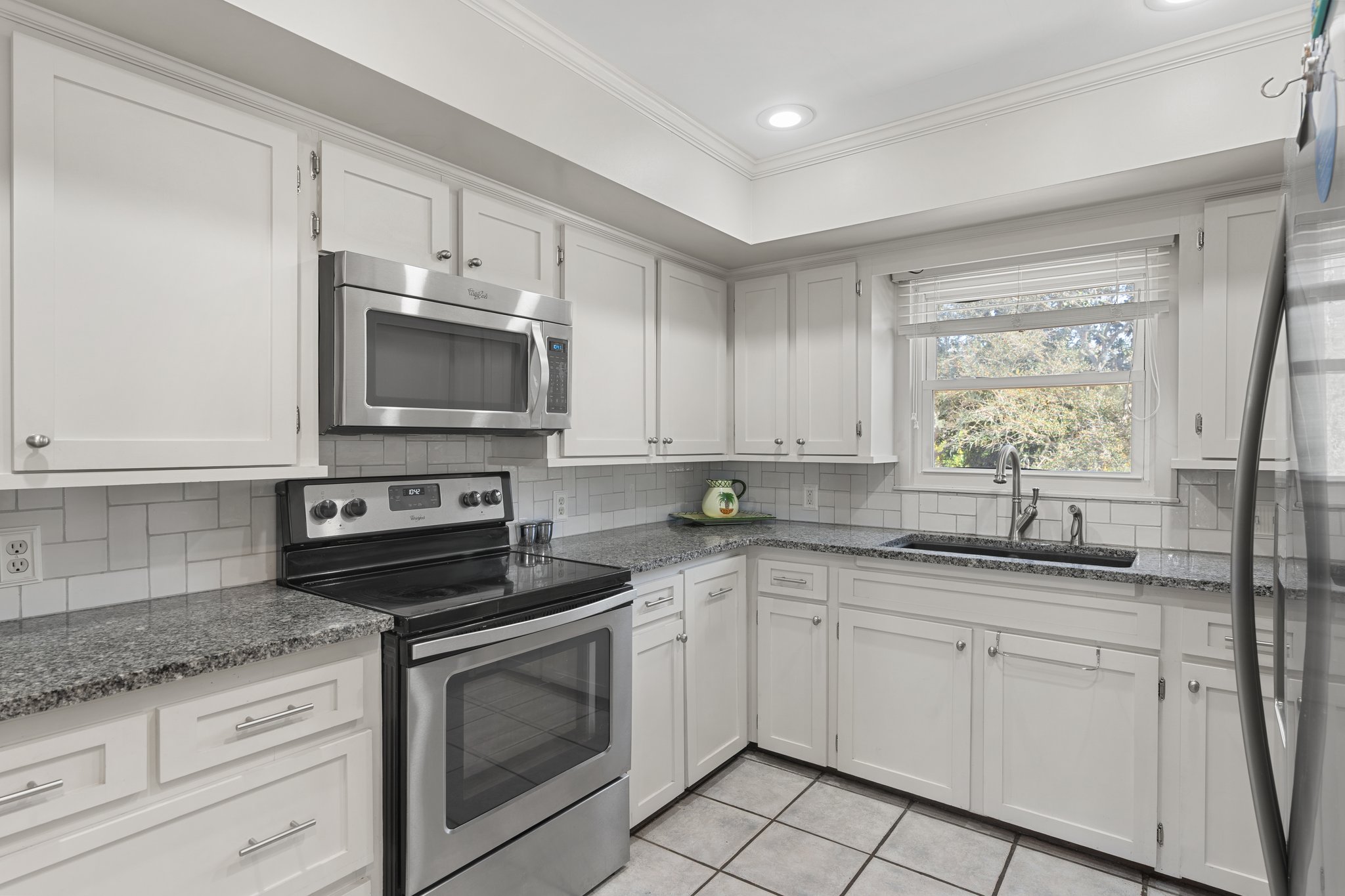 Bungalow House | Photo 30