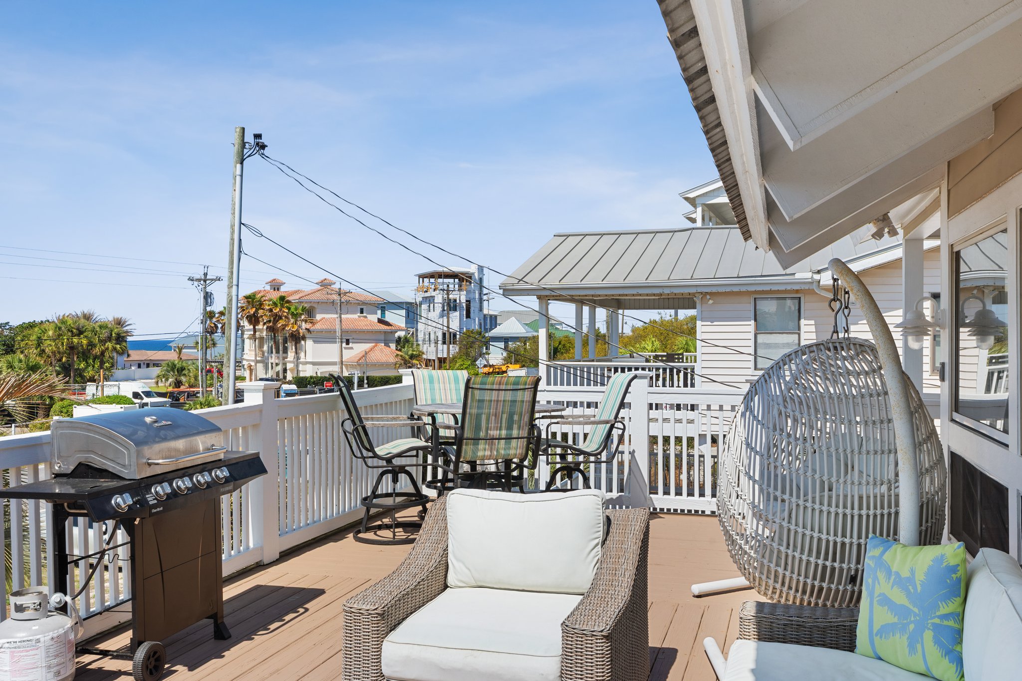 Bungalow House | Photo 4