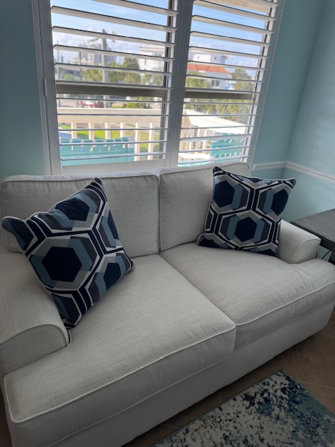 Caspian Tide | Photo 16