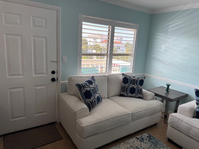 Caspian Tide | Photo 10