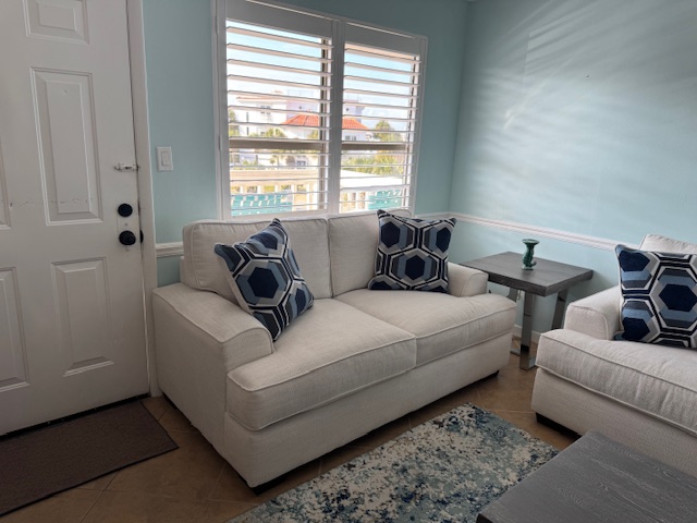 Caspian Tide | Photo 7