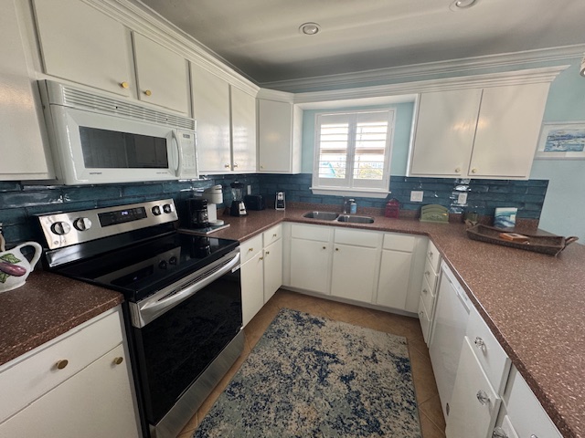 Caspian Tide | Photo 21