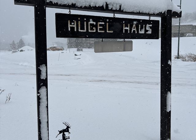 Hugel Haus 5 (Walkable to Ski Resort)