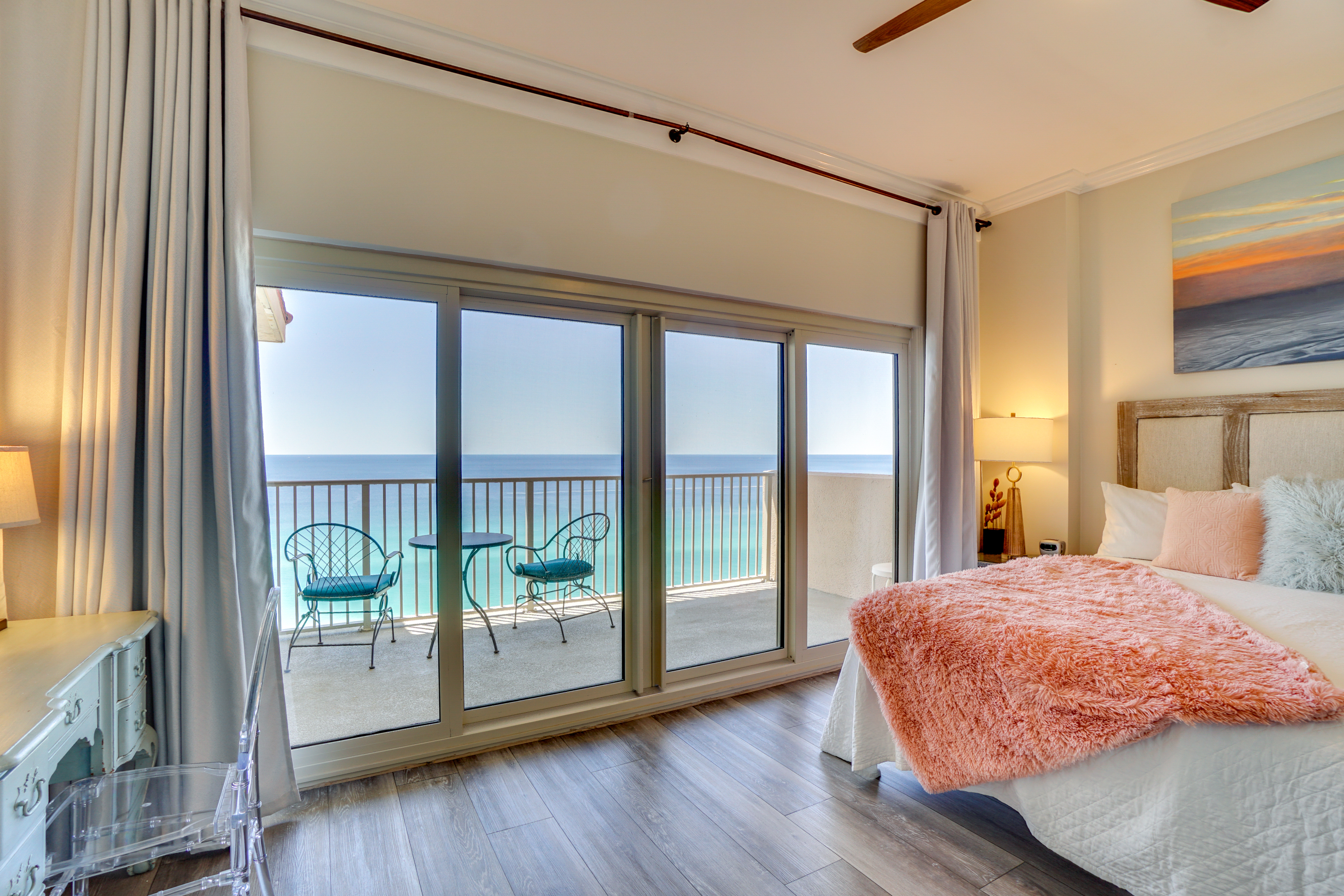 Simple Elegance - Miramar Beach Condominium Rental