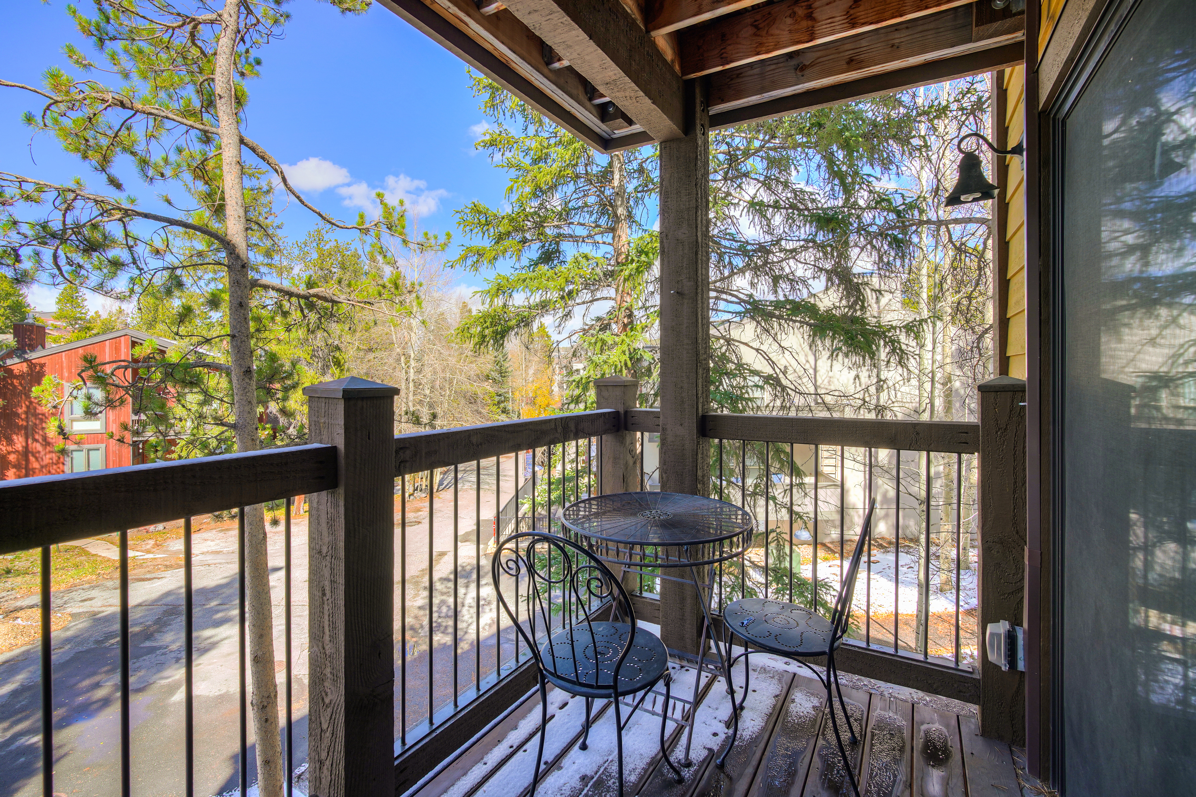 Inner Circle 12 | Photo 17