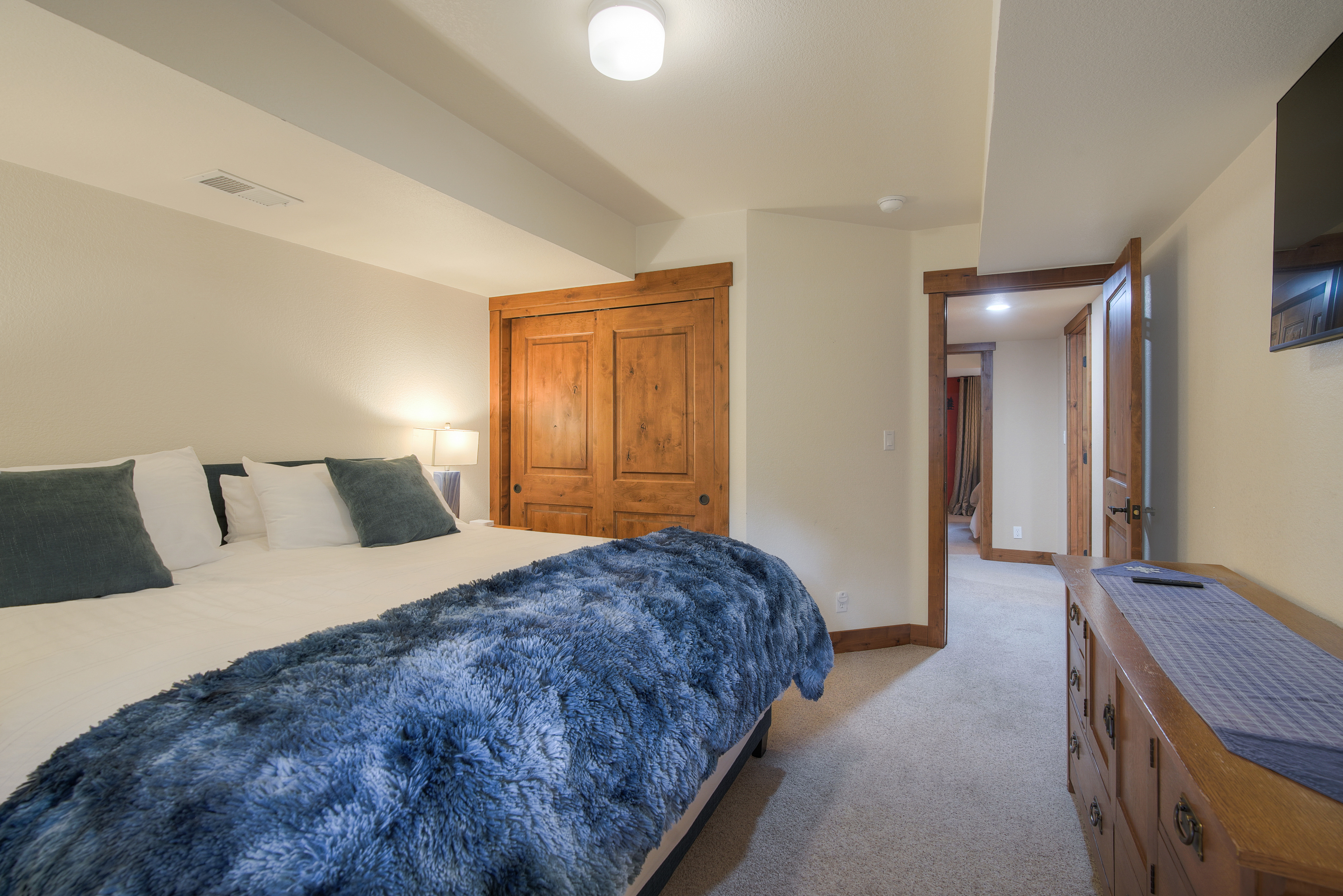 Village Point 203 | Photo 17