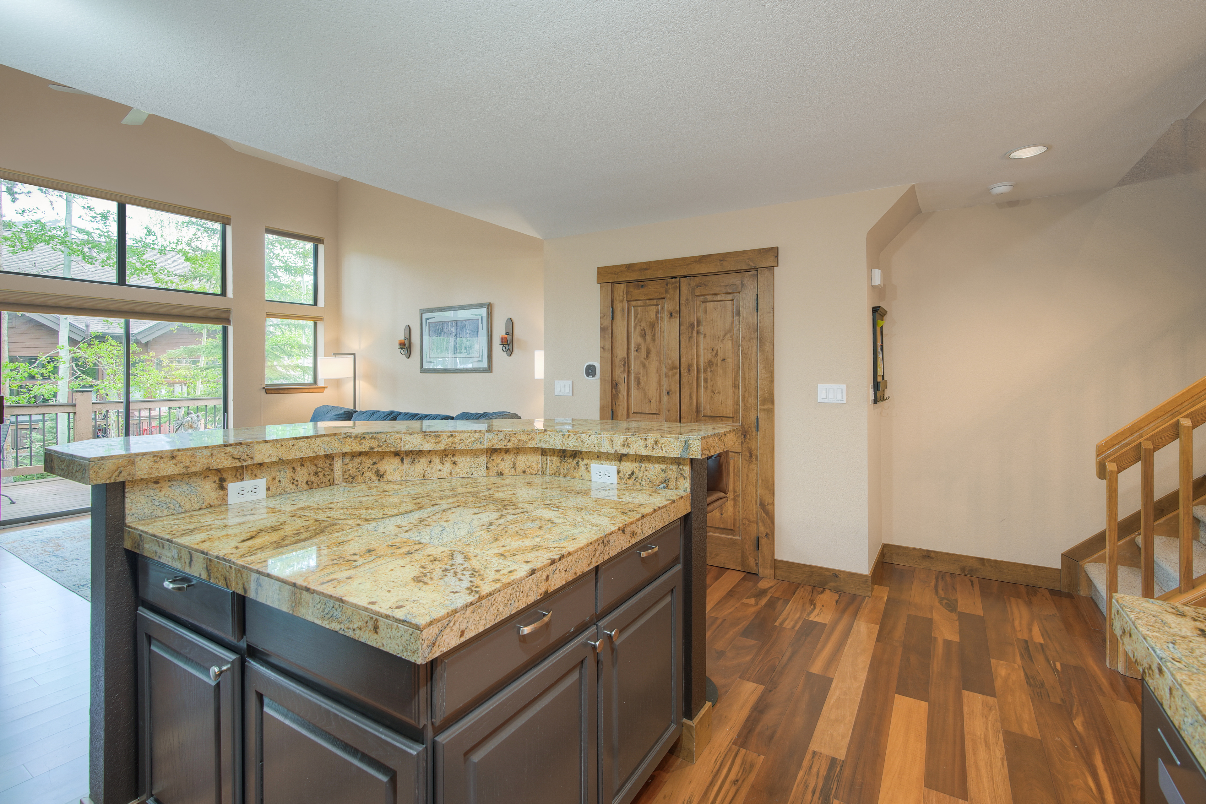 Village Point 203 | Photo 10