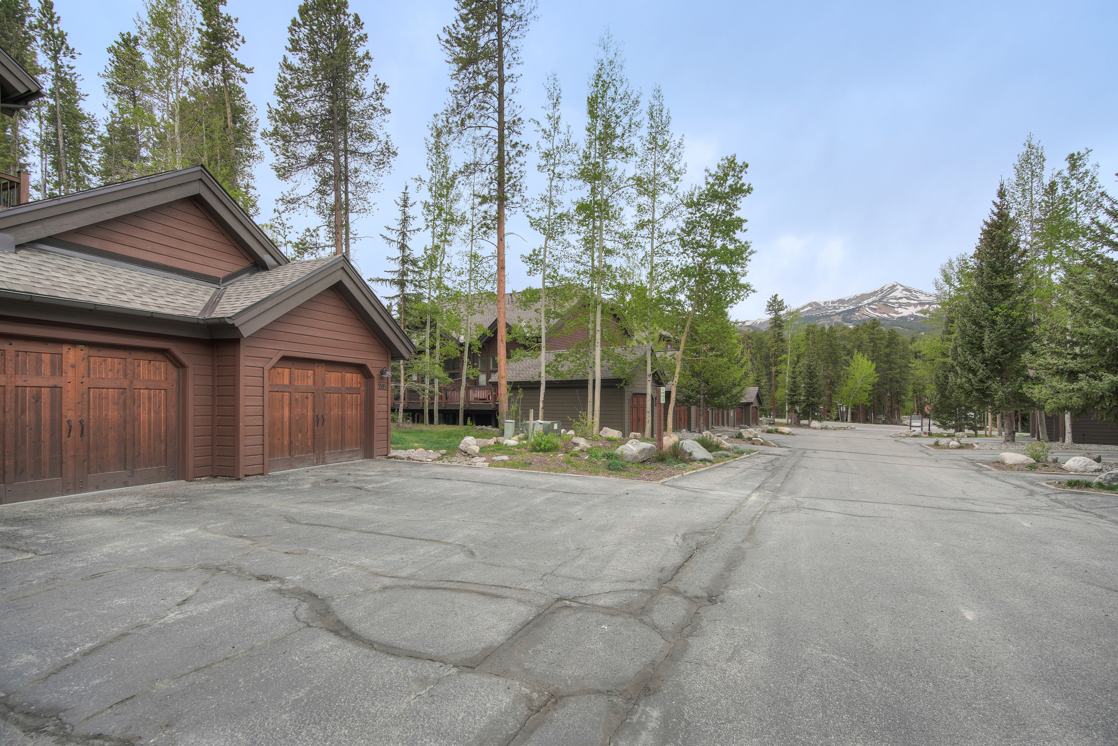 Village Point 203 | Photo 30