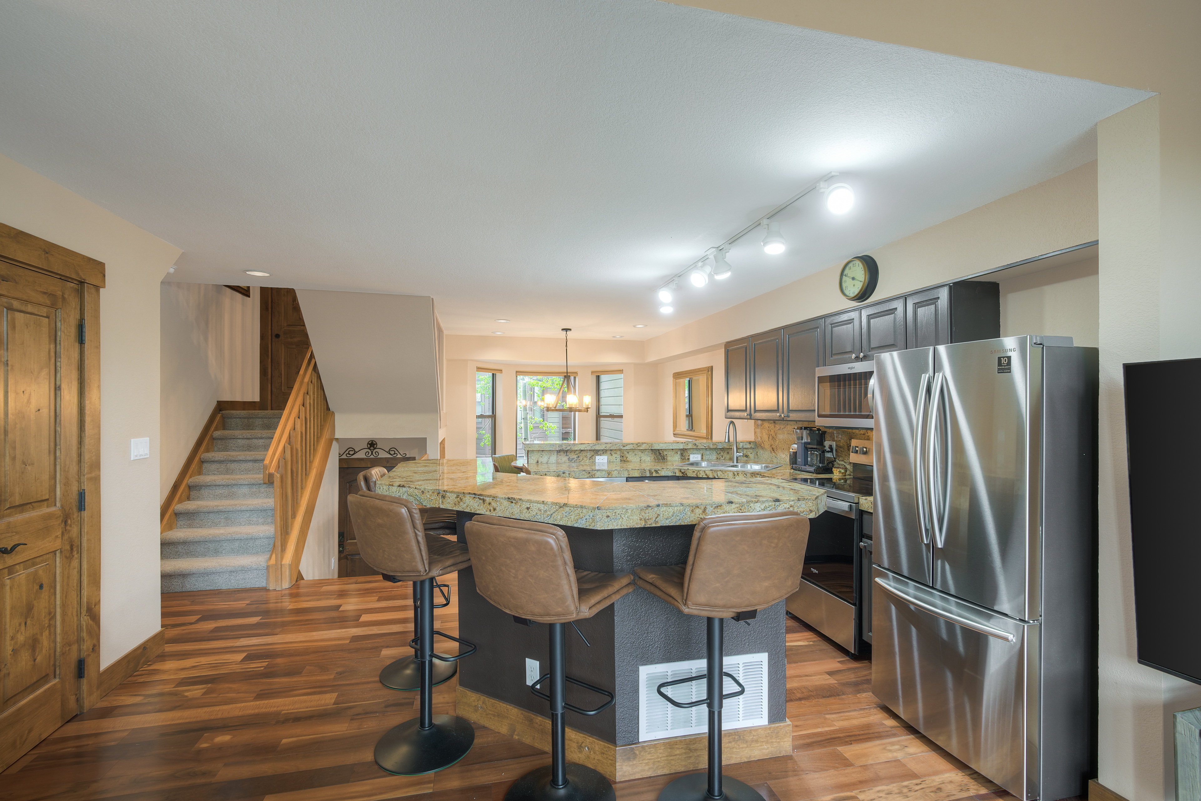 Village Point 203 | Photo 7