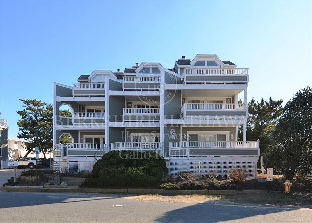 8 Bermuda Seamist, 4 Swedes Street