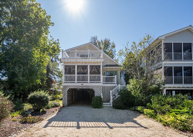 318 Hollywood Street