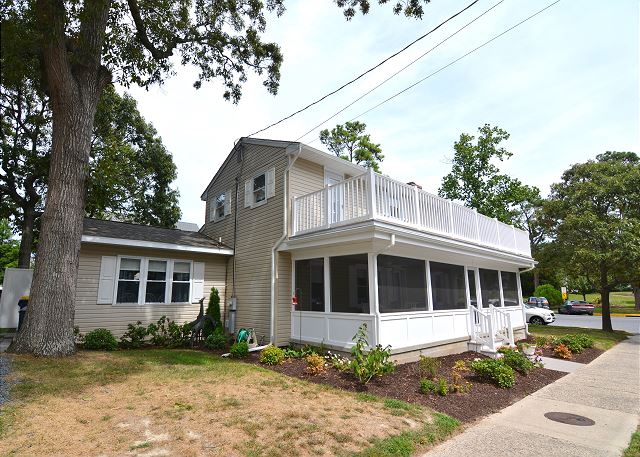 507 King Charles Avenue