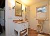 KingCharles901 KingCharles901 1st Floor Full Bath 1