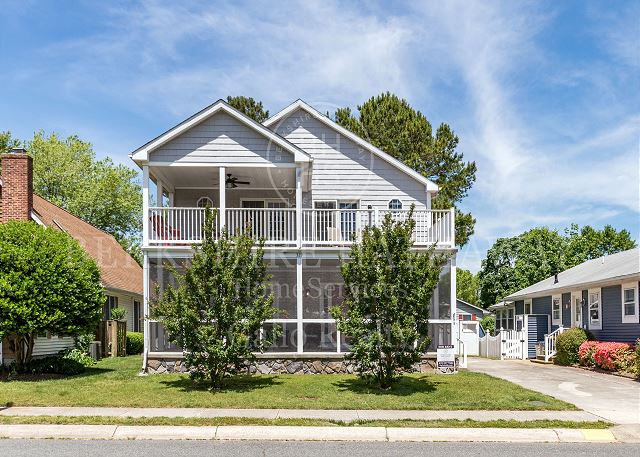 329 Laurel Street