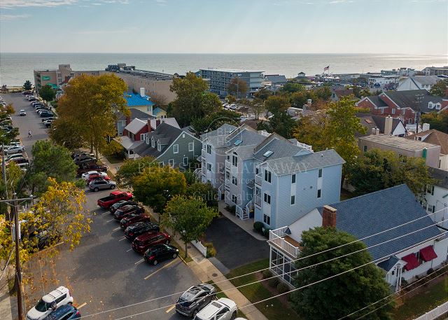 24C Maryland Avenue, Seawave Condominium