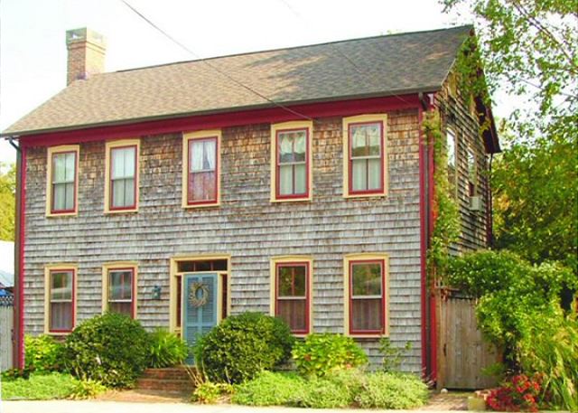 335 Mulberry Street