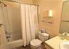 Suite Full Bathroom