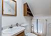 Apartment Full Bath