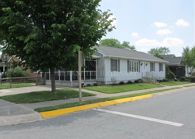 298 Sandalwood Street