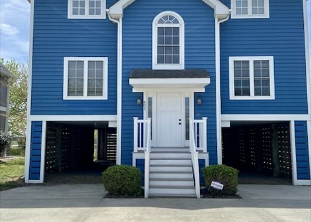 401 E Cape Shores Drive, Cape Shores *