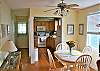 Dining & Kitchen