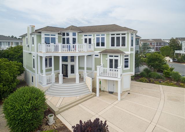 113 W Cape Shores Drive, Cape Shores 