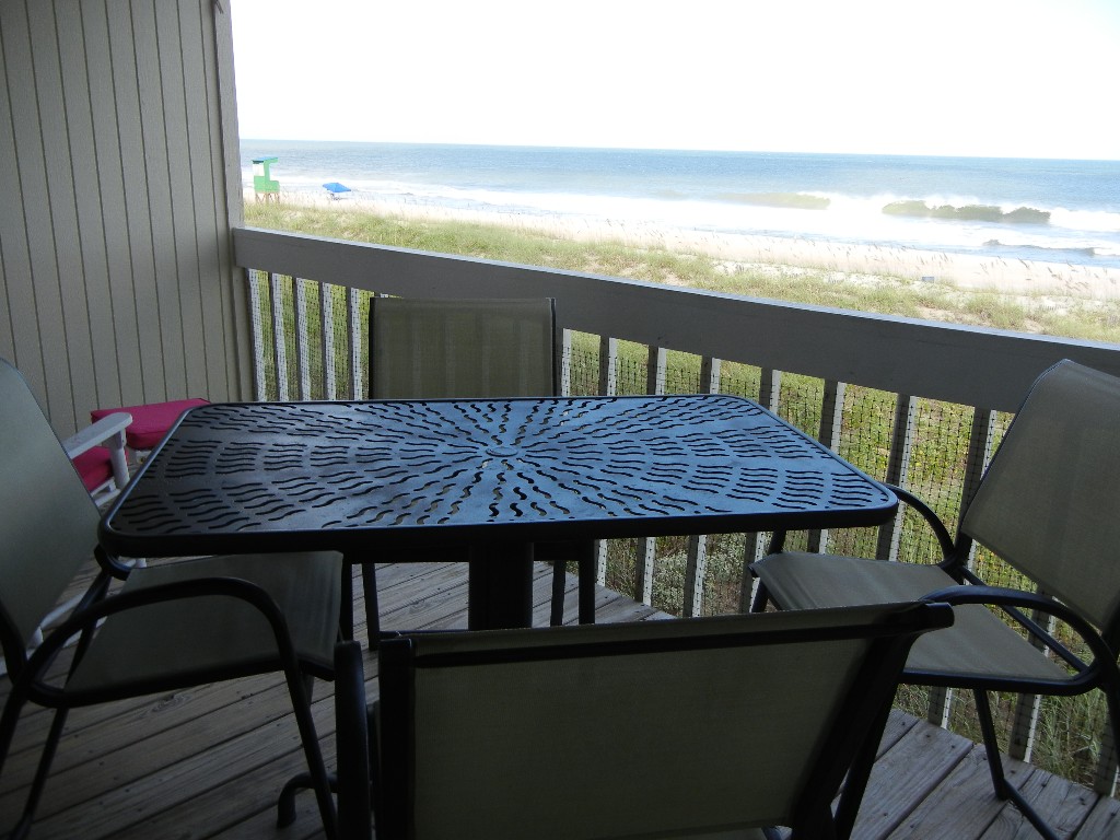 Coral Surf Bryant Real Estate