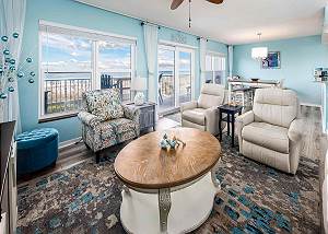 Islander 2002:  Professionally decorated beach front 2BR, WIFI,LCDTV