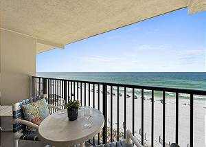 ETW 5004: Beachside Memories - Indulge in Beachfront Serenity Today!