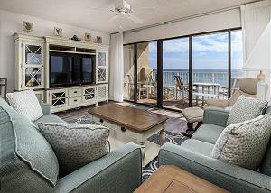 Gulfside 503: CORNER condo with beachy décor, Free Beach Service, GREAT VIEWS