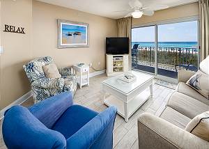 Summerlin 103: High-End furnishing -bistro patio set - beach service & more!*