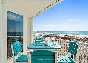 GD 210: Seaside Serenity - Charming Coastline, Timeless Beauty!