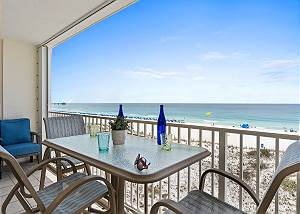 GD 402: Palm Haven - The Only Thing Better Than the View? The Condo!