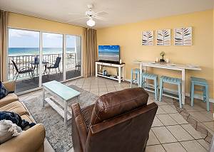 GD 207: Blue Skies & Beach Vibes - Step Out to the Shore!