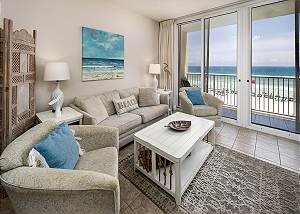 Waters Edge 507: Cozy & updated 5th floor,directly on BEACH, WIFI, FREE GOLF