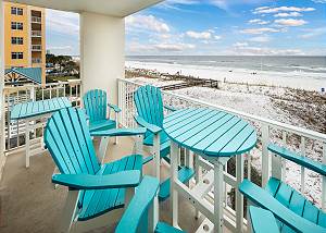 GD 301: Seas the Day – Your Beachfront Paradise Awaits!