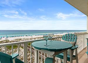 GD 301: Seas the Day – Your Beachfront Paradise Awaits!