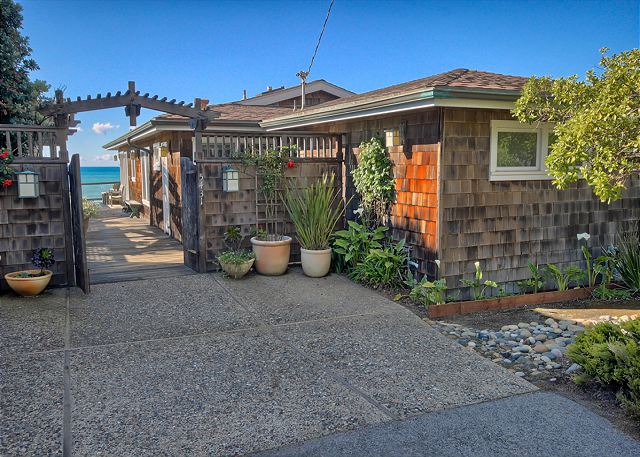 Cambria Ca United States Beach Side Paradise Ph38 The Breen Previous Next