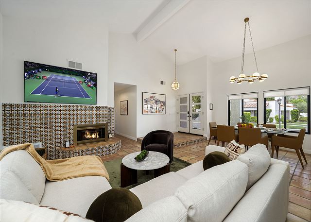 Santa Rosa Cove #29, 3BD/2BA, 1591 sqft