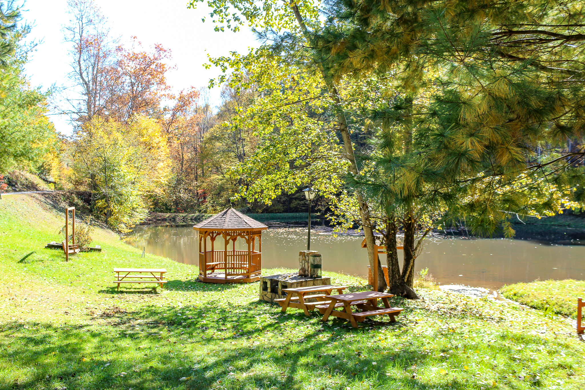 Hike, Paddle, Relax - Your July Adventure Starts Here @ Dream Mtn Lodge 