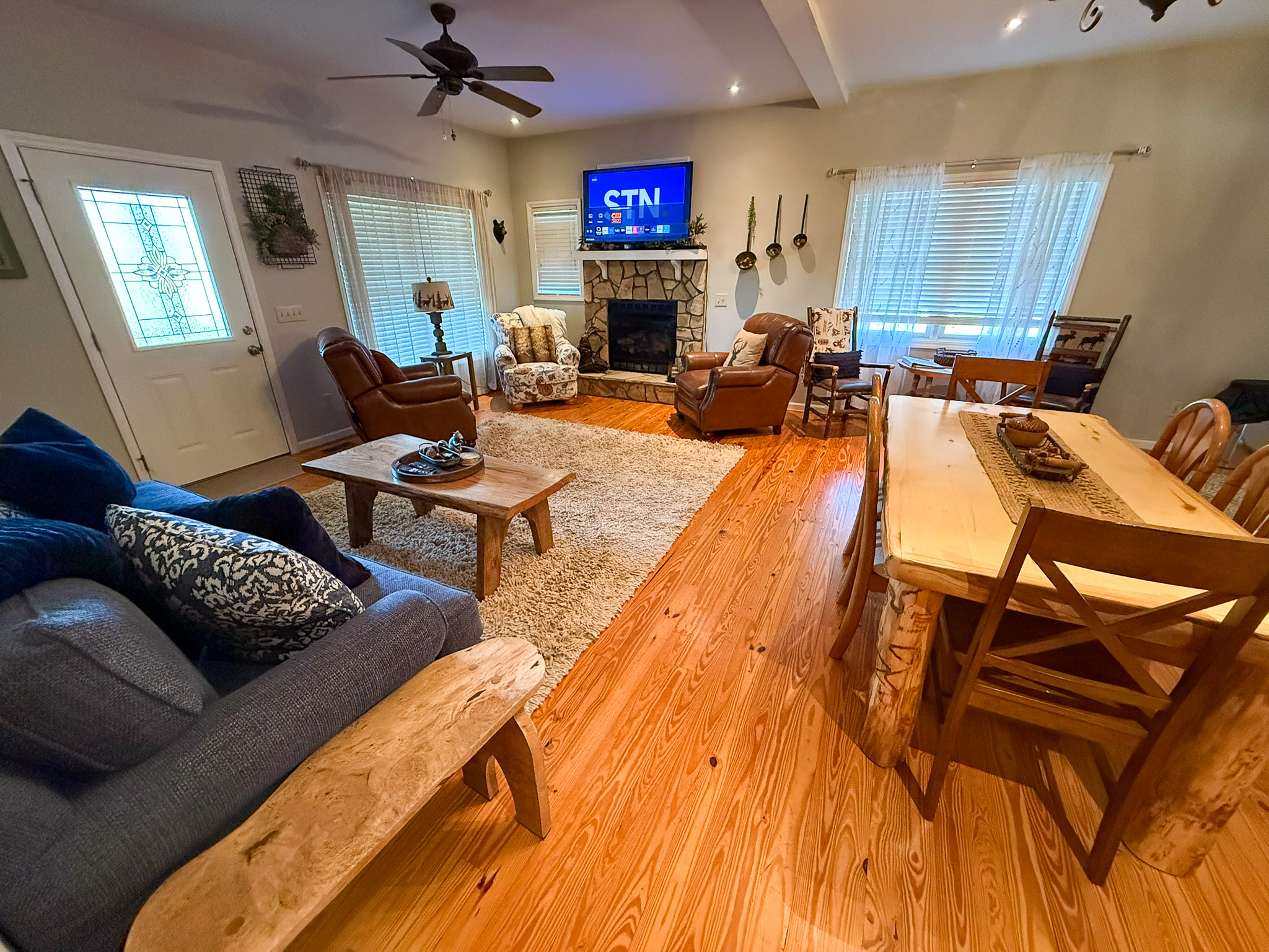 Bluff Mtn Retreat - Mountain Magic: October in the Carolinas