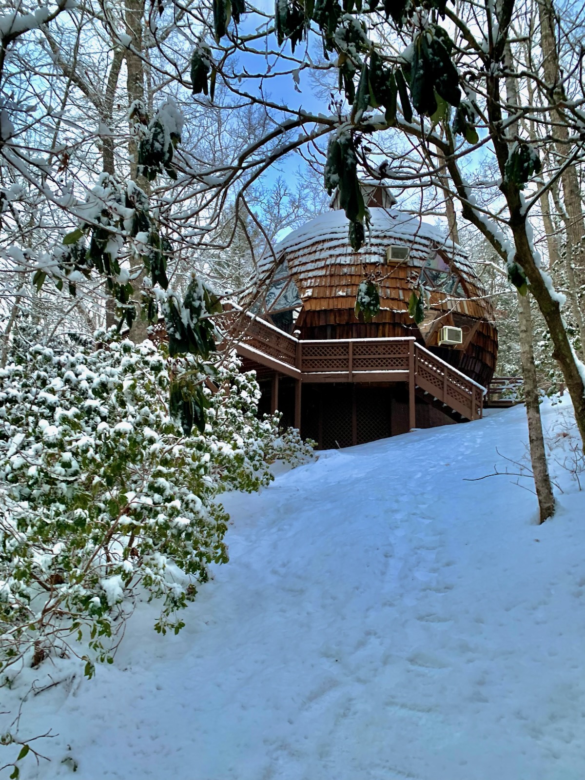 November Nights, Mtn Lights, and Cozy Fires Waiting for You @ Unforgettable