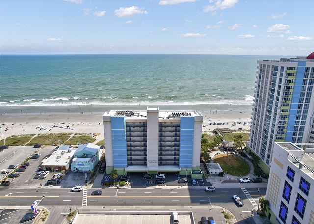 Oceanfront SPT 704 Walk to Beach Bars, Dining, Shopping and More
