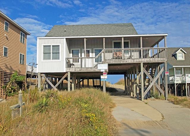 The Gray House Oceanfront Kill Devil Hills Vacation Al Outer Kd2043 The Gray House