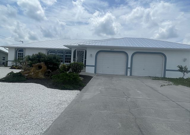 2633 Sanibel