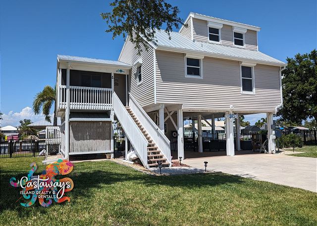 3668 Clipper LN