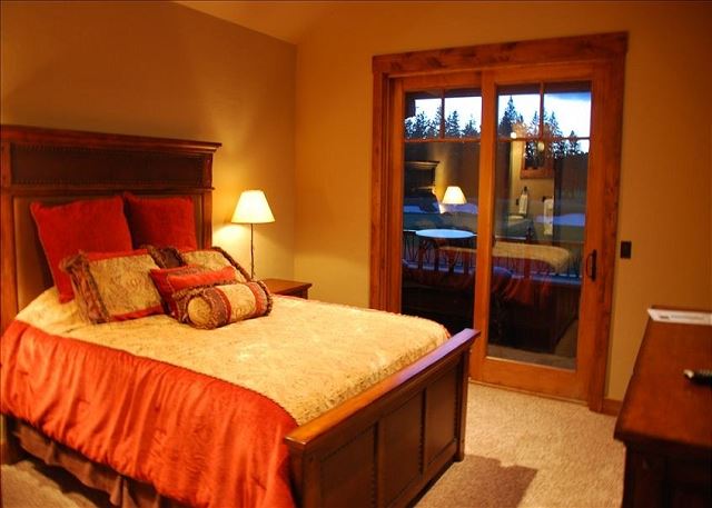 Elk Landing Lodge