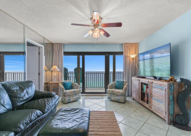 Commodore 1306: Top-Floor Condo with Stunning Gulf Views – Winter Rates