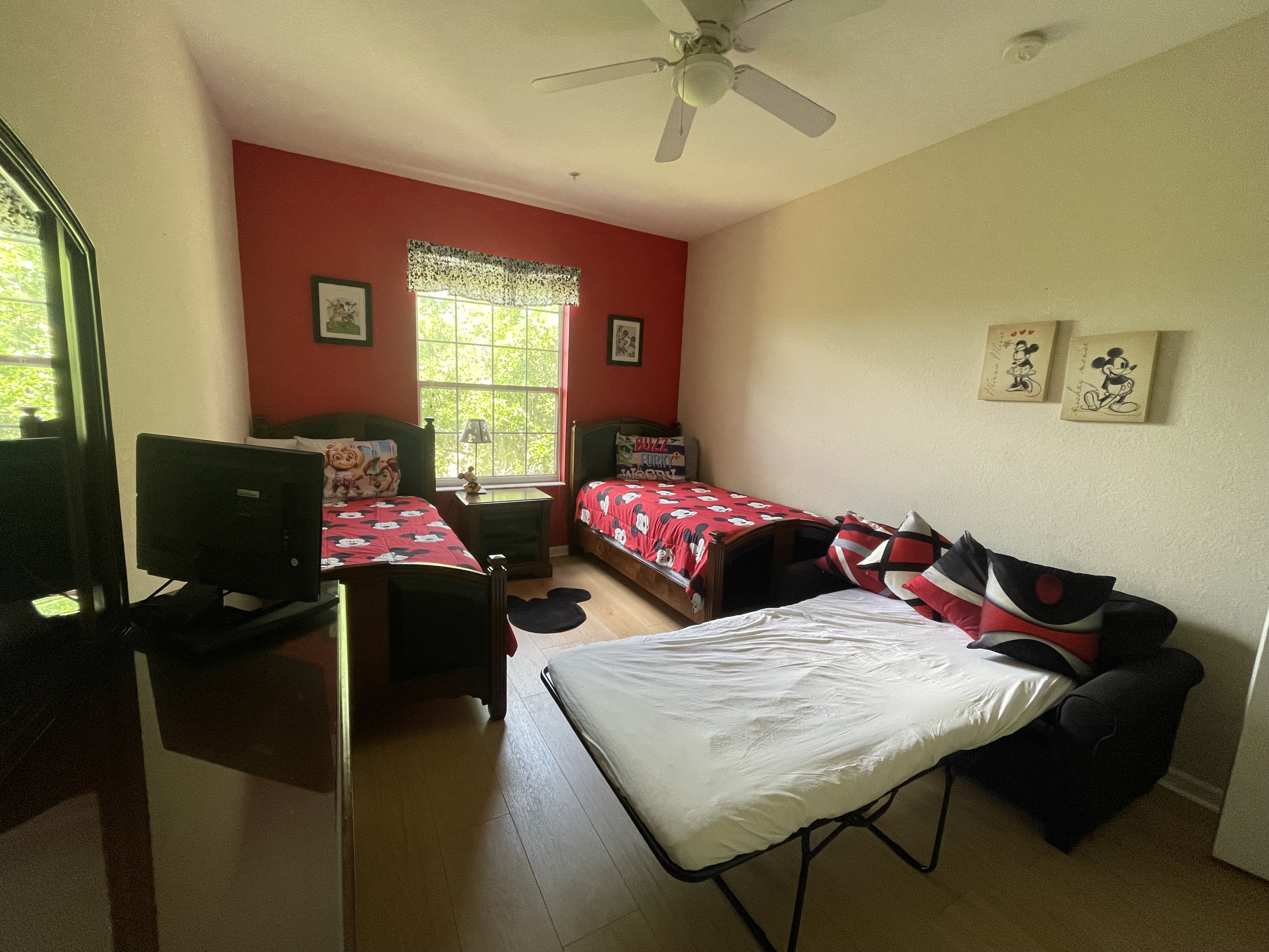 402b | Photo 11
